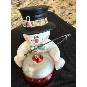 Sarah's Attic TopHat SnoWonders "Lured In” Snowman Figurine #7979 New